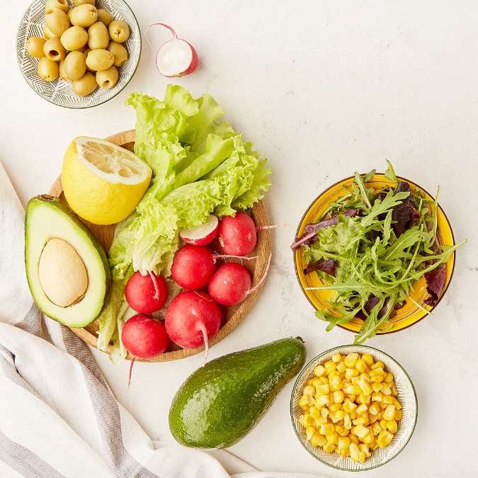 Alimentos sobre a mesa de um Vegano.